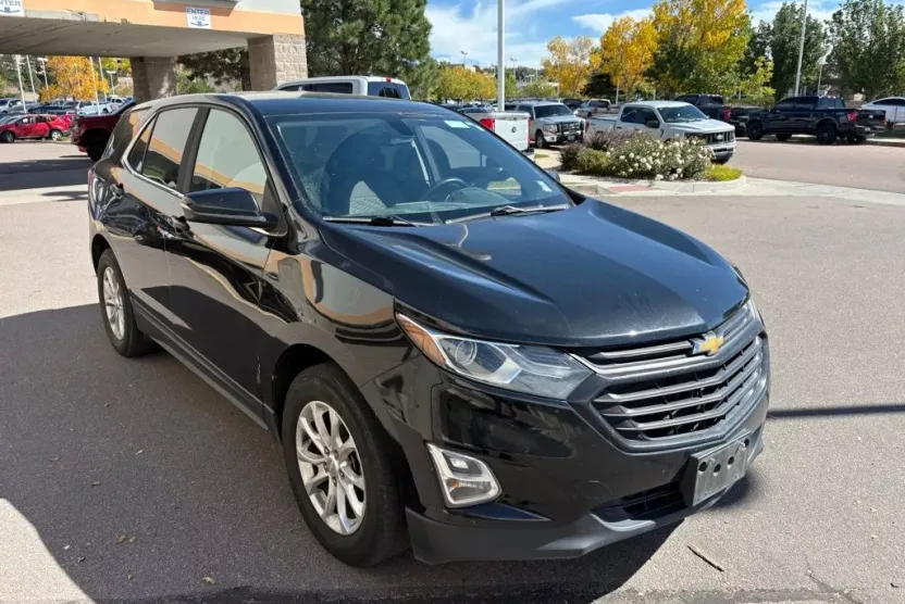 2018 Chevrolet Equinox photo 1