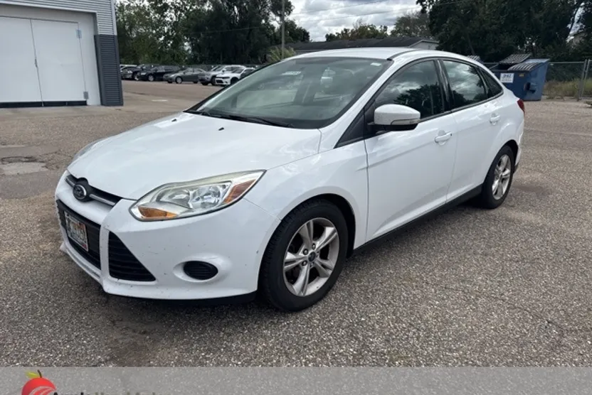 2014 Ford Focus SE photo 1