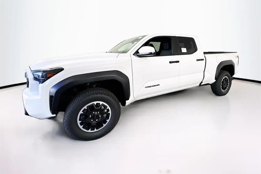 2025 Toyota Tacoma TRD Off-Road Double Cab photo 1