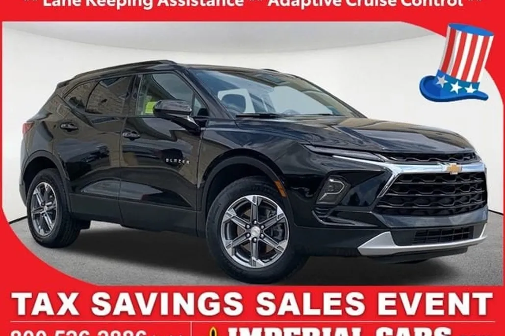 2023 Chevrolet Blazer 2LT photo 1