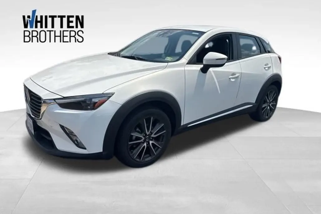 2017 Mazda CX-3 Grand Touring photo 1