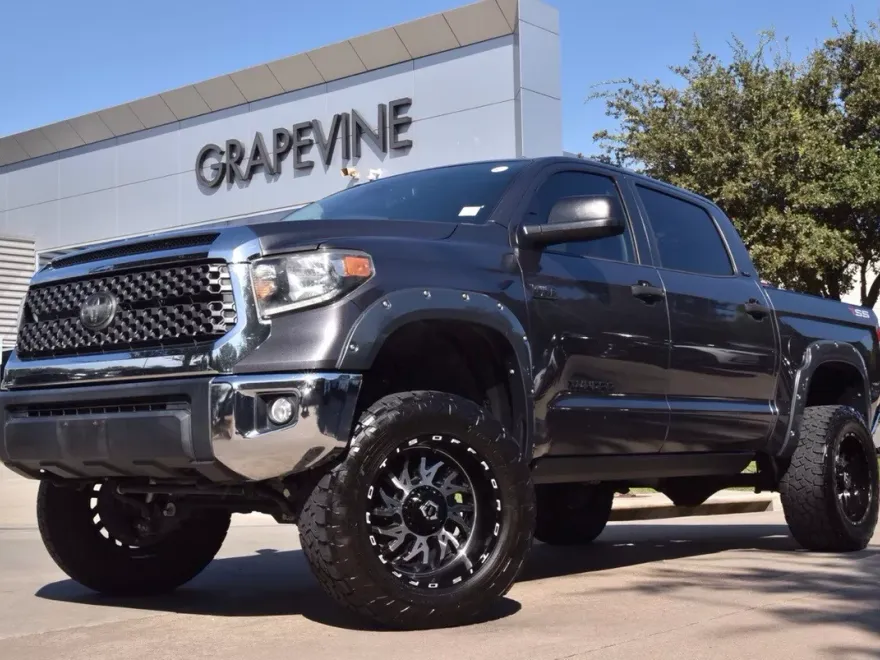2019 Toyota Tundra SR5 Grade photo 1