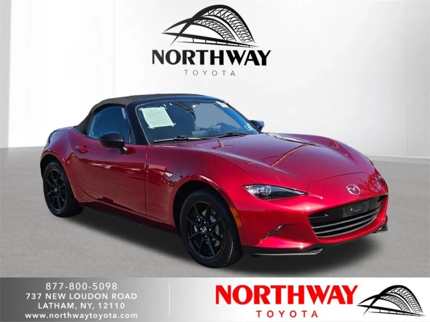 2021 Mazda MX-5 Miata Miata Sport photo 1