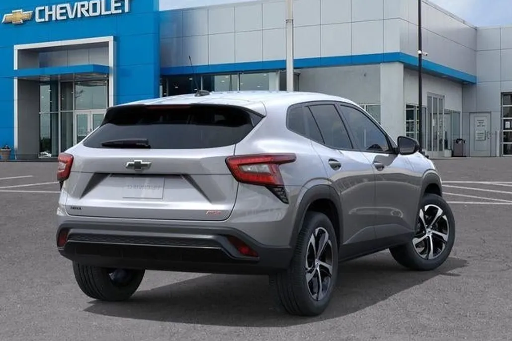 2025 Chevrolet Trax photo 1