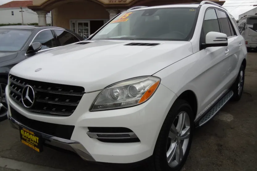 2015 Mercedes Benz ML 4MATIC 350 photo 1