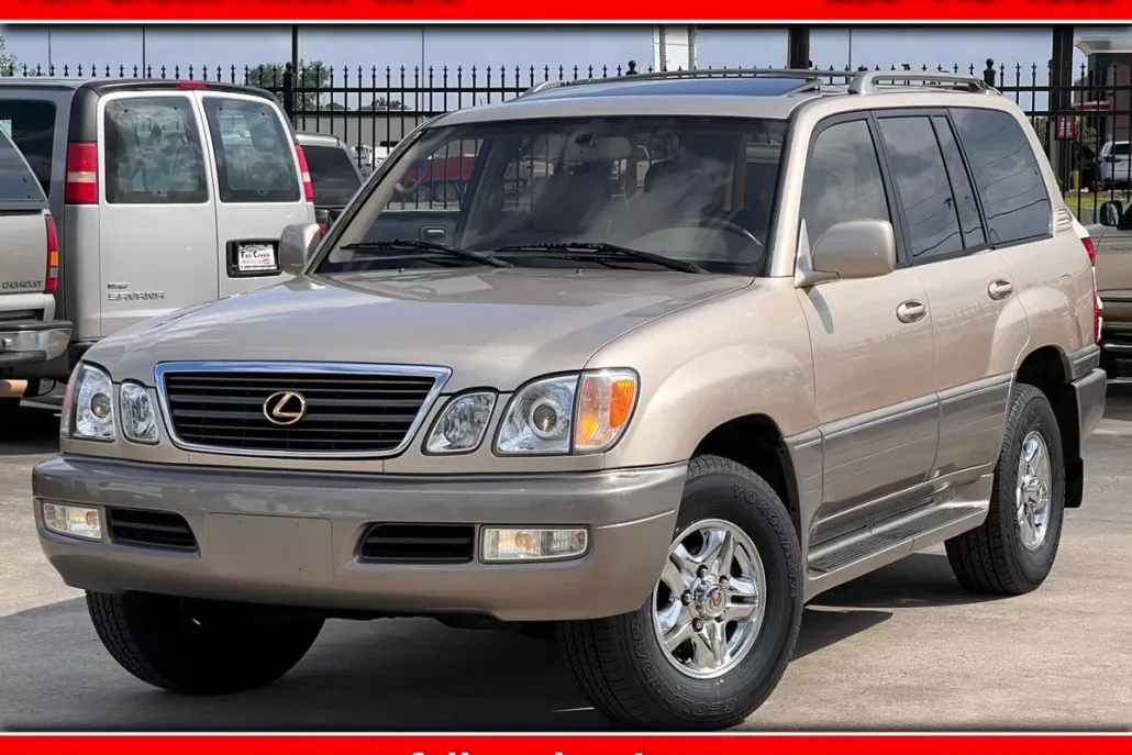 2002 Lexus LX 470 photo 1