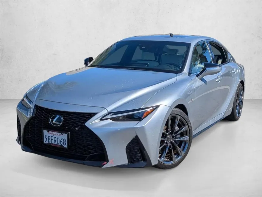 2022 Lexus IS 350 F SPORT photo 1