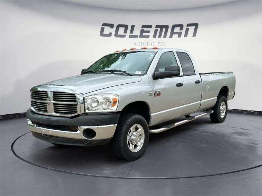 2009 Dodge Ram SLT photo 1