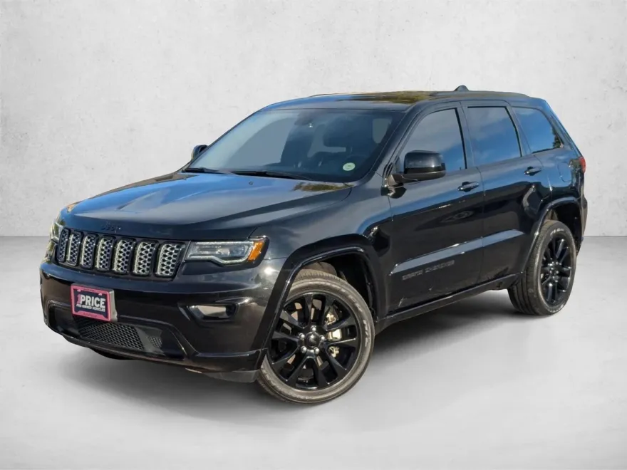 2021 Jeep Grand Cherokee Laredo X photo 1