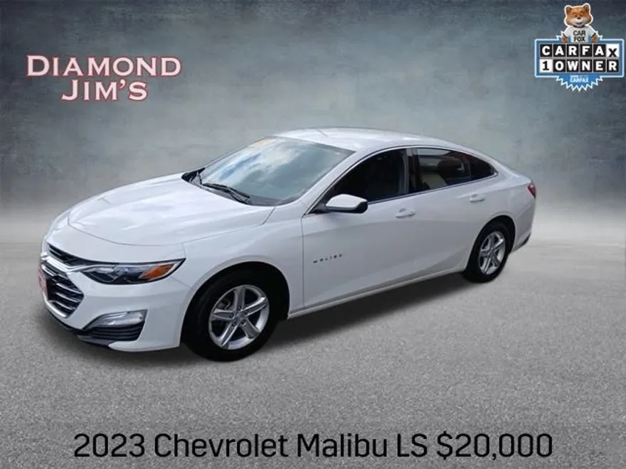 2023 Chevrolet Malibu LS photo 1