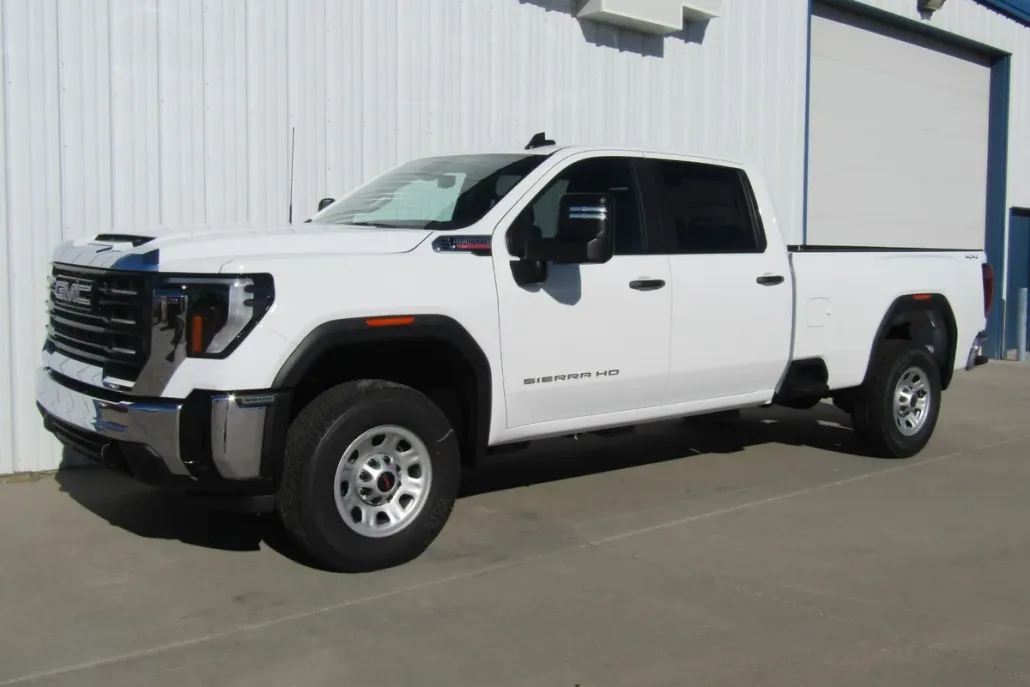 2025 Gmc Sierra 3500 HD Pro photo 1