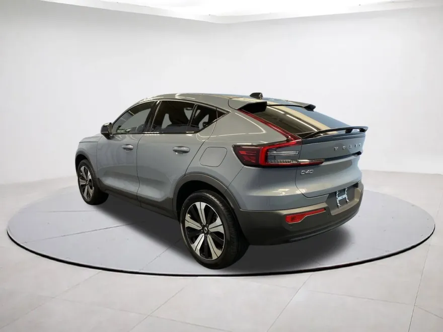 2023 Volvo C40 Recharge Plus photo 1