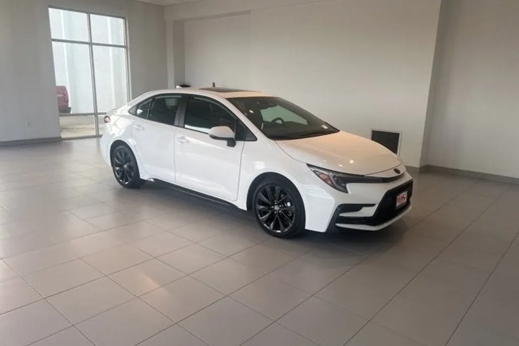 2024 Toyota Corolla XSE photo 1