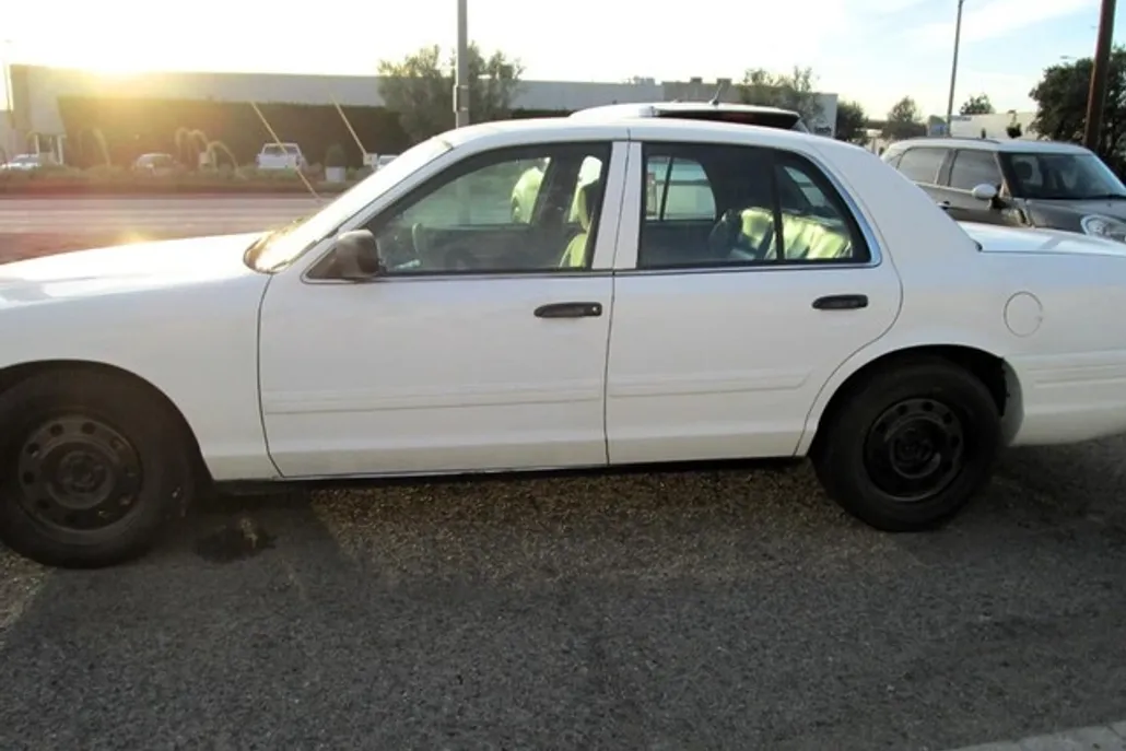 2009 Ford Crown Victoria Police Interceptor photo 1
