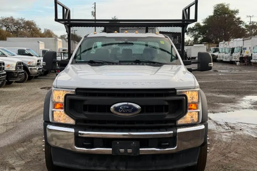 2020 Ford F-550 photo 1