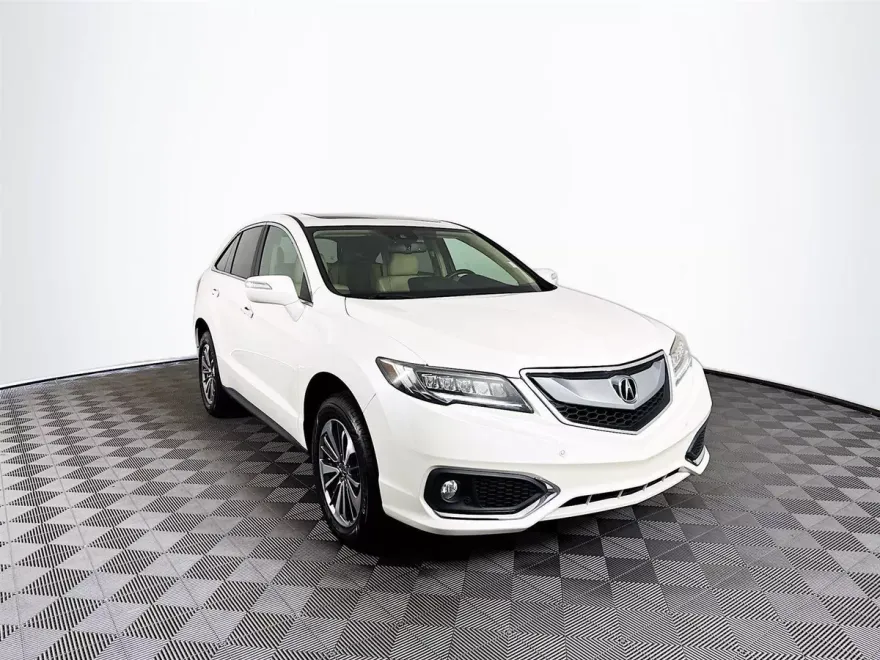 2016 Acura RDX Advance photo 1