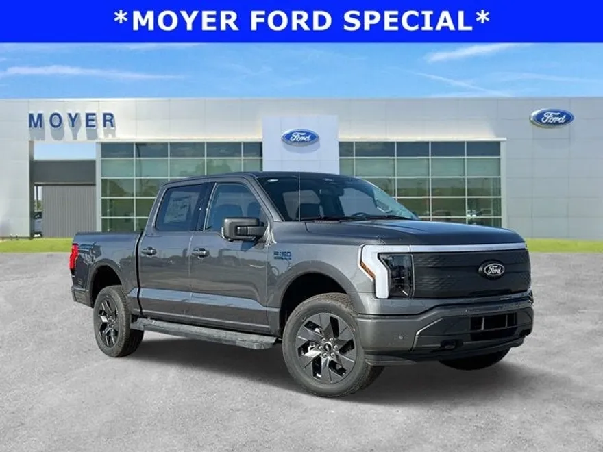 2025 Ford F-150 Lightning photo 1