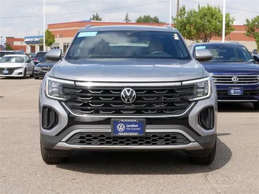 2024 Volkswagen Atlas Cross Sport SE Technology photo 1