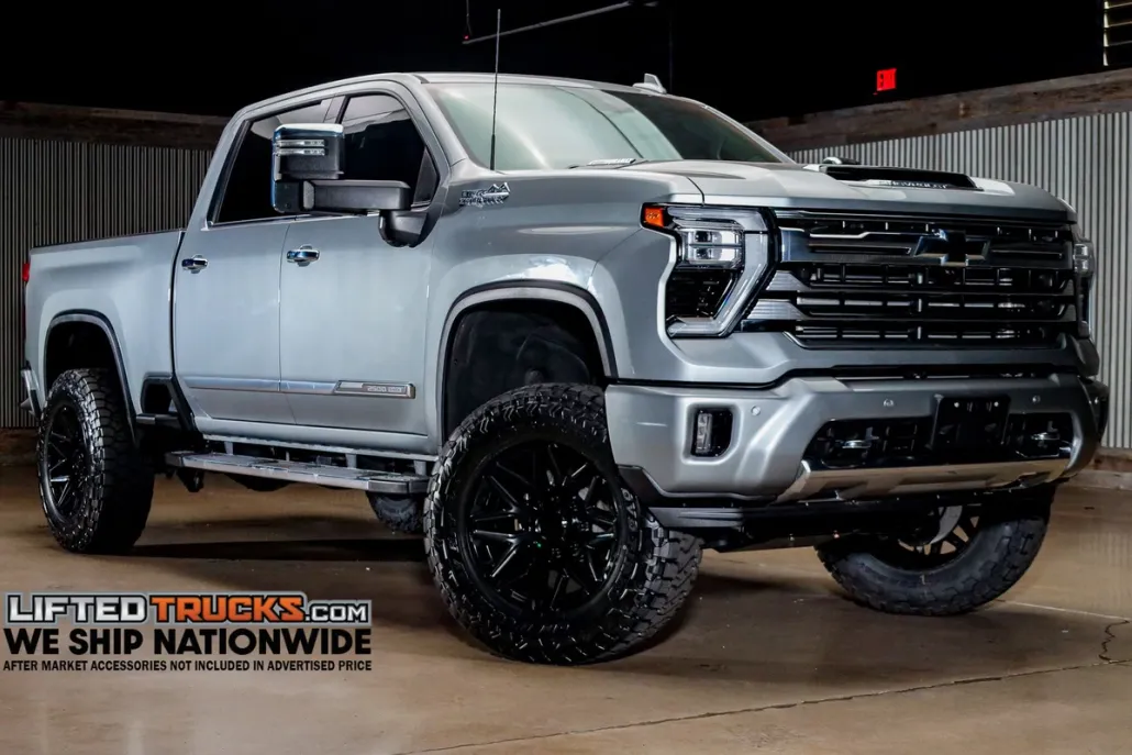 2024 Chevrolet Silverado 2500HD High Country photo 1