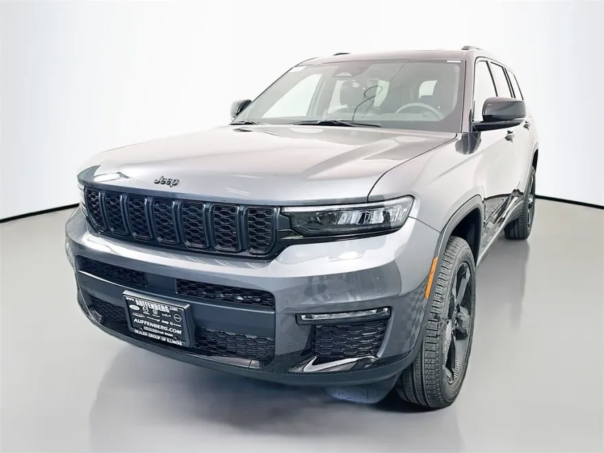 2025 Jeep Grand Cherokee Limited photo 1