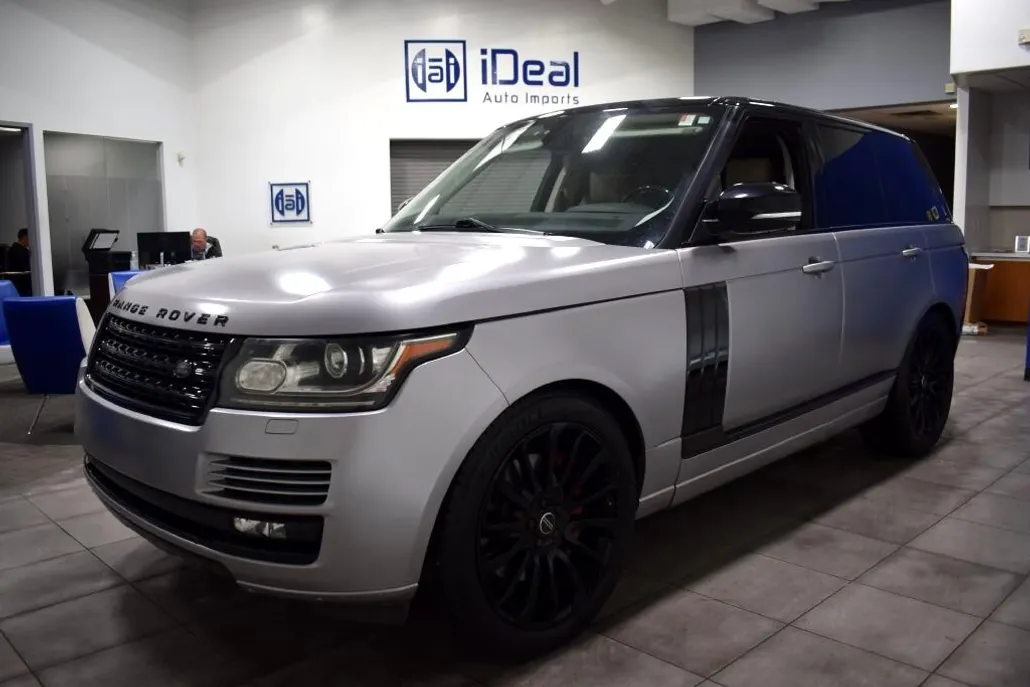2015 Land Rover Range Rover SuperCharged photo 1