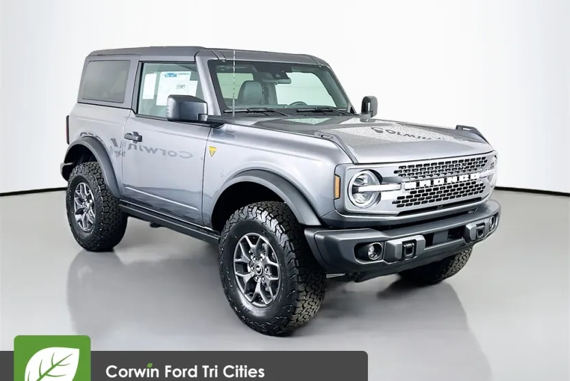 2025 Ford Bronco Badlands photo 1