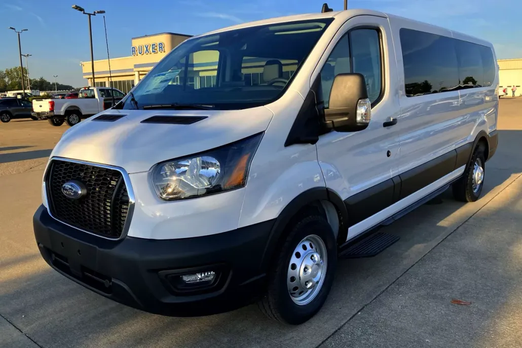 2025 Ford Transit Passenger XL photo 1