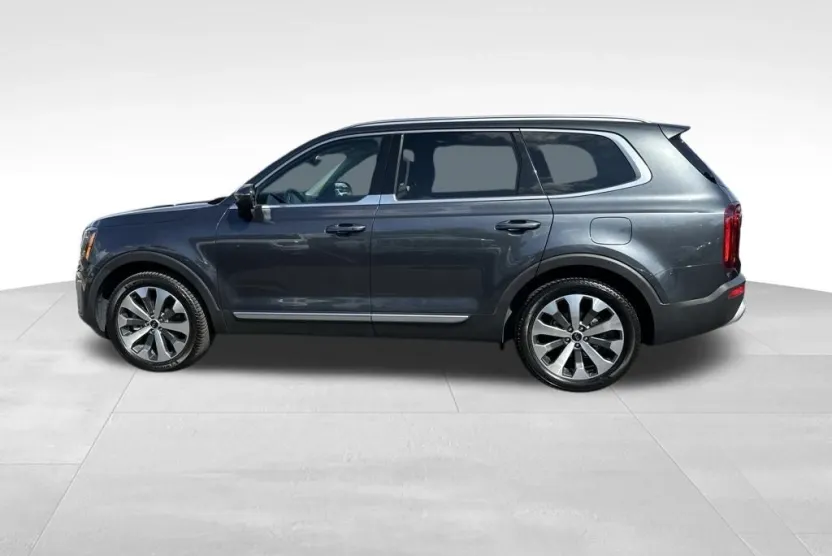 2020 Kia Telluride S photo 1