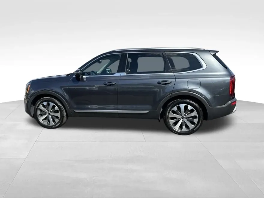 2020 Kia Telluride S photo 1
