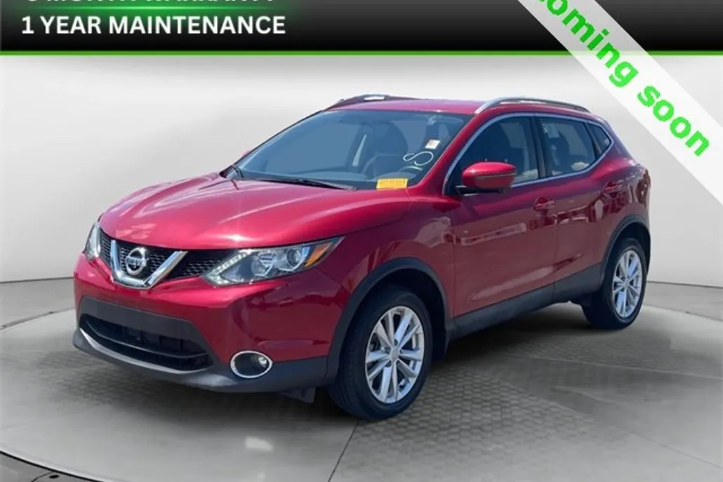 2017 Nissan Rogue Sport SV photo 1
