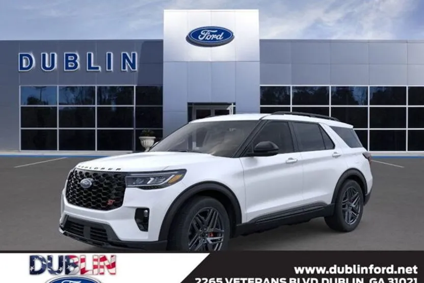 2025 Ford Explorer ST photo 1