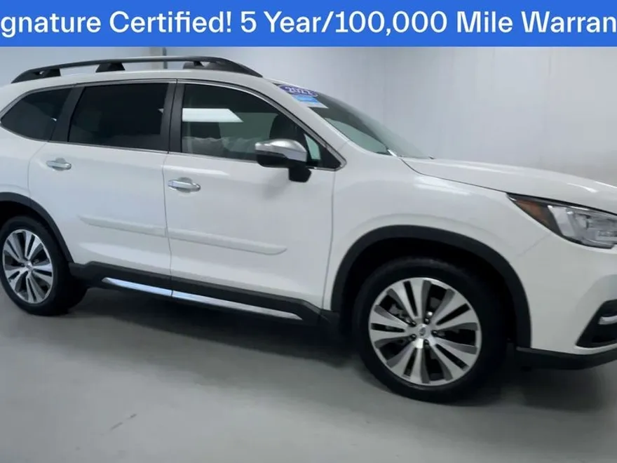 2022 Subaru Ascent Touring photo 1