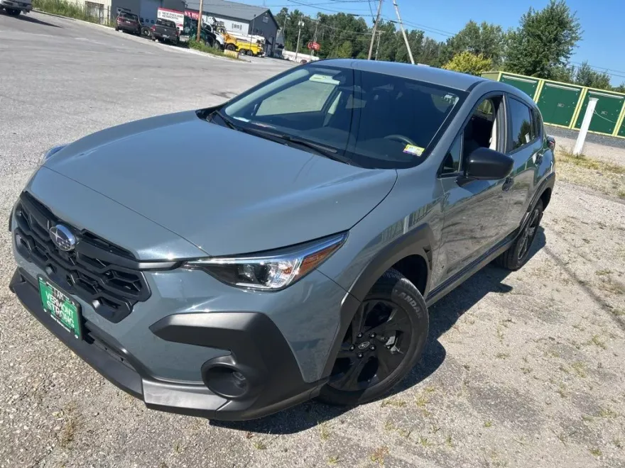 2024 Subaru Crosstrek Base photo 1