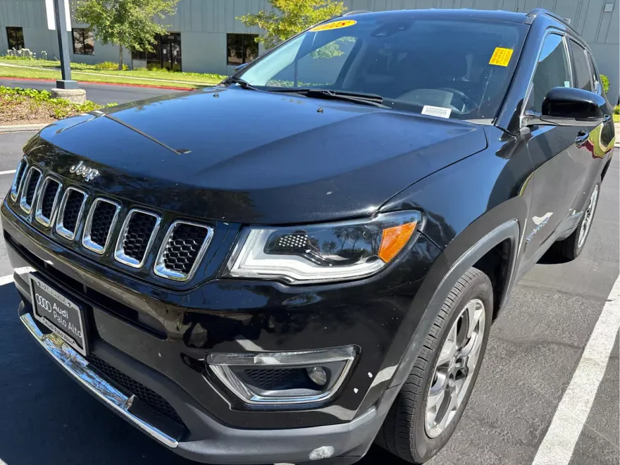 2018 Jeep Compass Limited photo 1