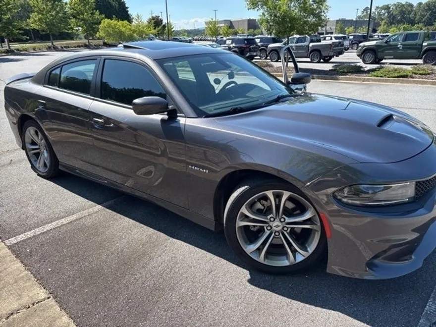 2022 Dodge Charger R/T photo 1