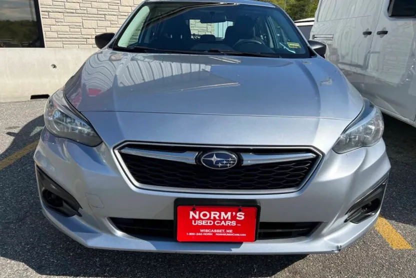 2018 Subaru Impreza 2.0i photo 1