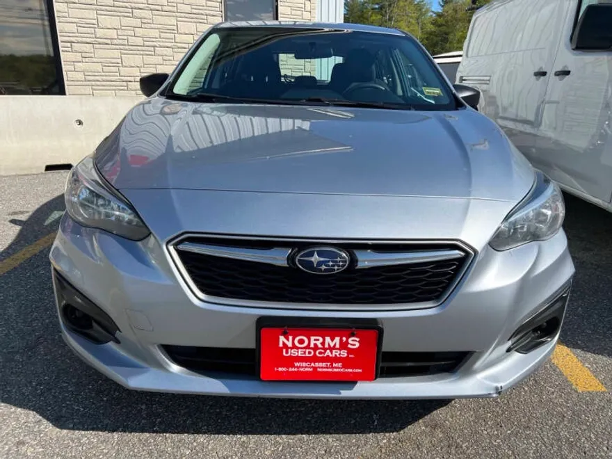 2018 Subaru Impreza 2.0i photo 1