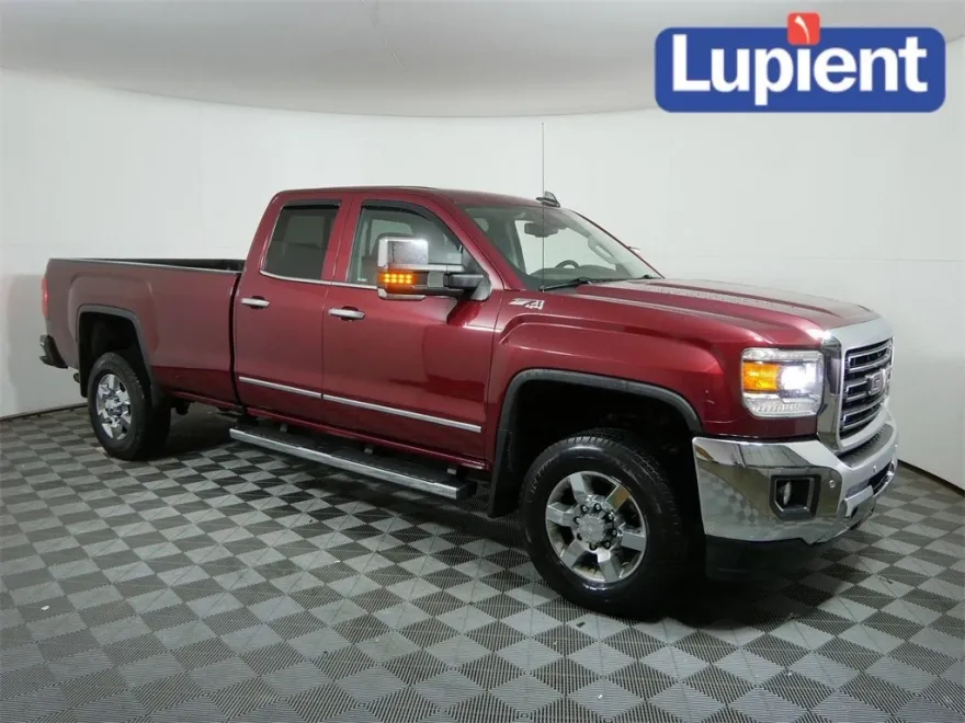 2017 Gmc Sierra 2500 HD SLT photo 1