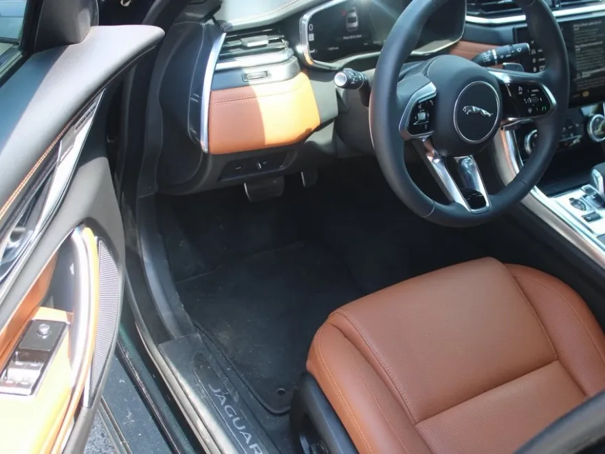 2024 Jaguar XF R-Dynamic AWD photo 1