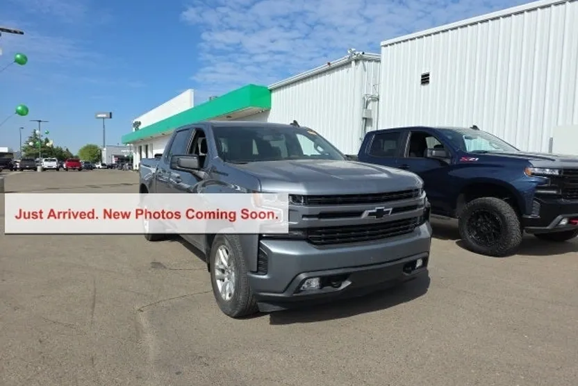2022 Chevrolet Silverado 1500 RST photo 1
