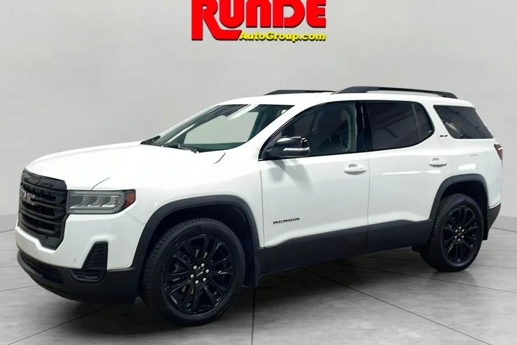 2023 Gmc Acadia SLE Elevation photo 1