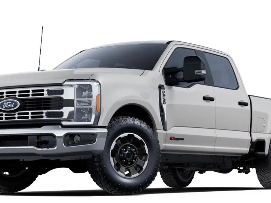 2025 Ford F-250 photo 1