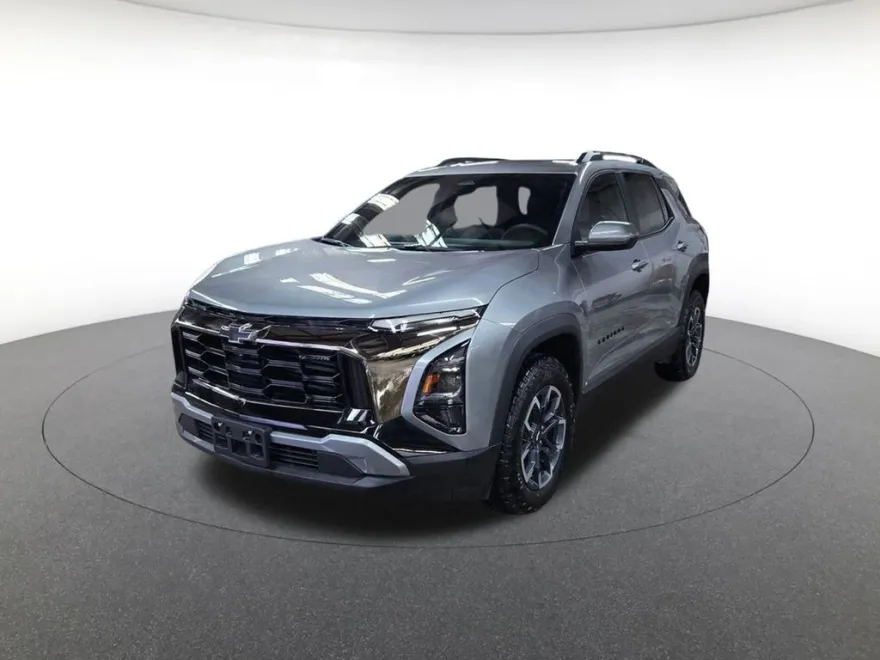 2025 Chevrolet Equinox ACTIV photo 1