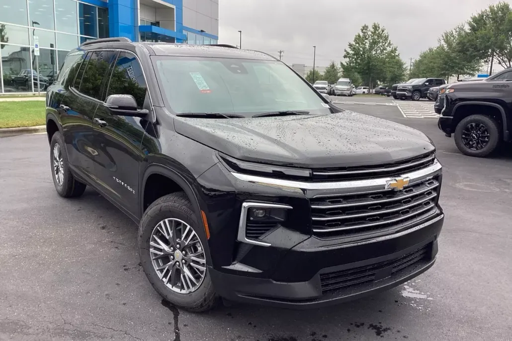 2026 Chevrolet Traverse photo 1