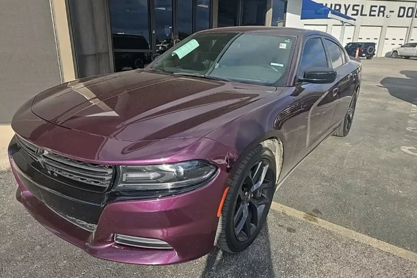 2021 Dodge Charger SXT photo 1