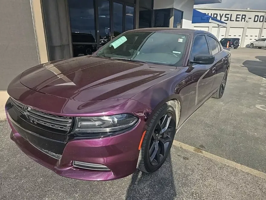 2021 Dodge Charger SXT photo 1