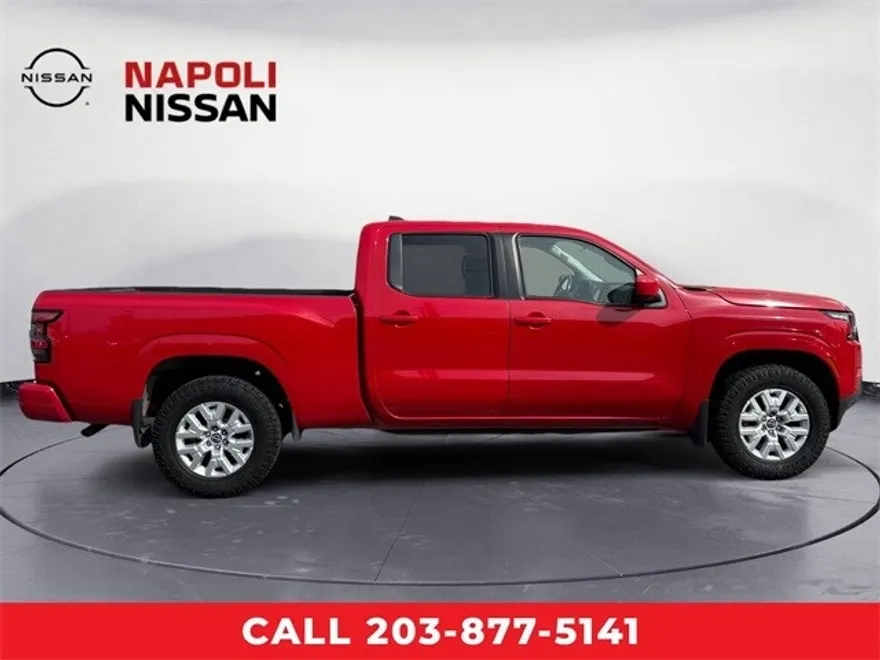 2022 Nissan Frontier SV photo 1