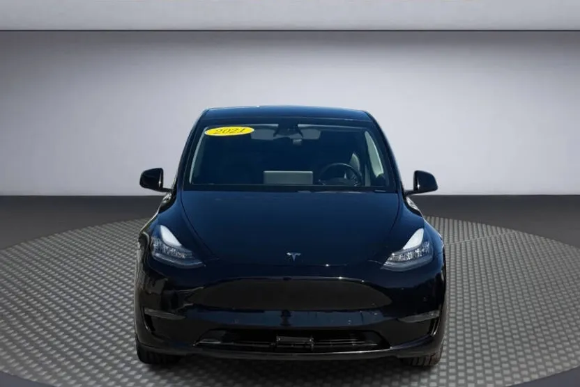 2021 Tesla Model Y Long Range photo 1