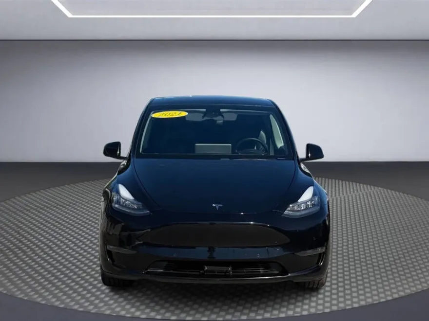 2021 Tesla Model Y Long Range photo 1