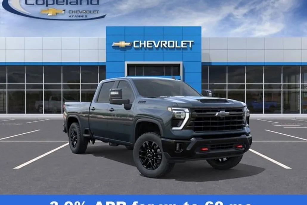 2025 Chevrolet Silverado 2500HD LT photo 1